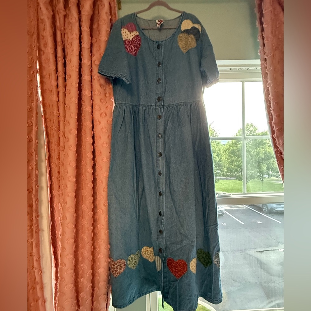 Kevin G. Sportwear Heart Embroidered Denim Short Sleeve Women's Dress w\buttons